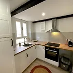 Tres Bel Appartement Refait A Neuf