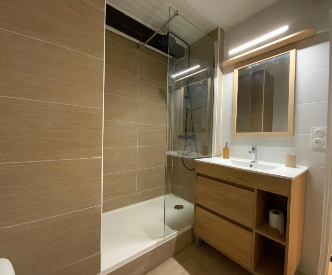 Apartment Tres Bel Refait A Neuf